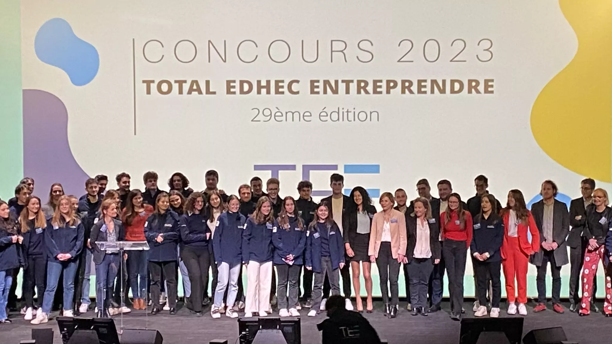 Équipe de l'association Total EDHEC Entreprendre lors du Grand Oral à Station F.