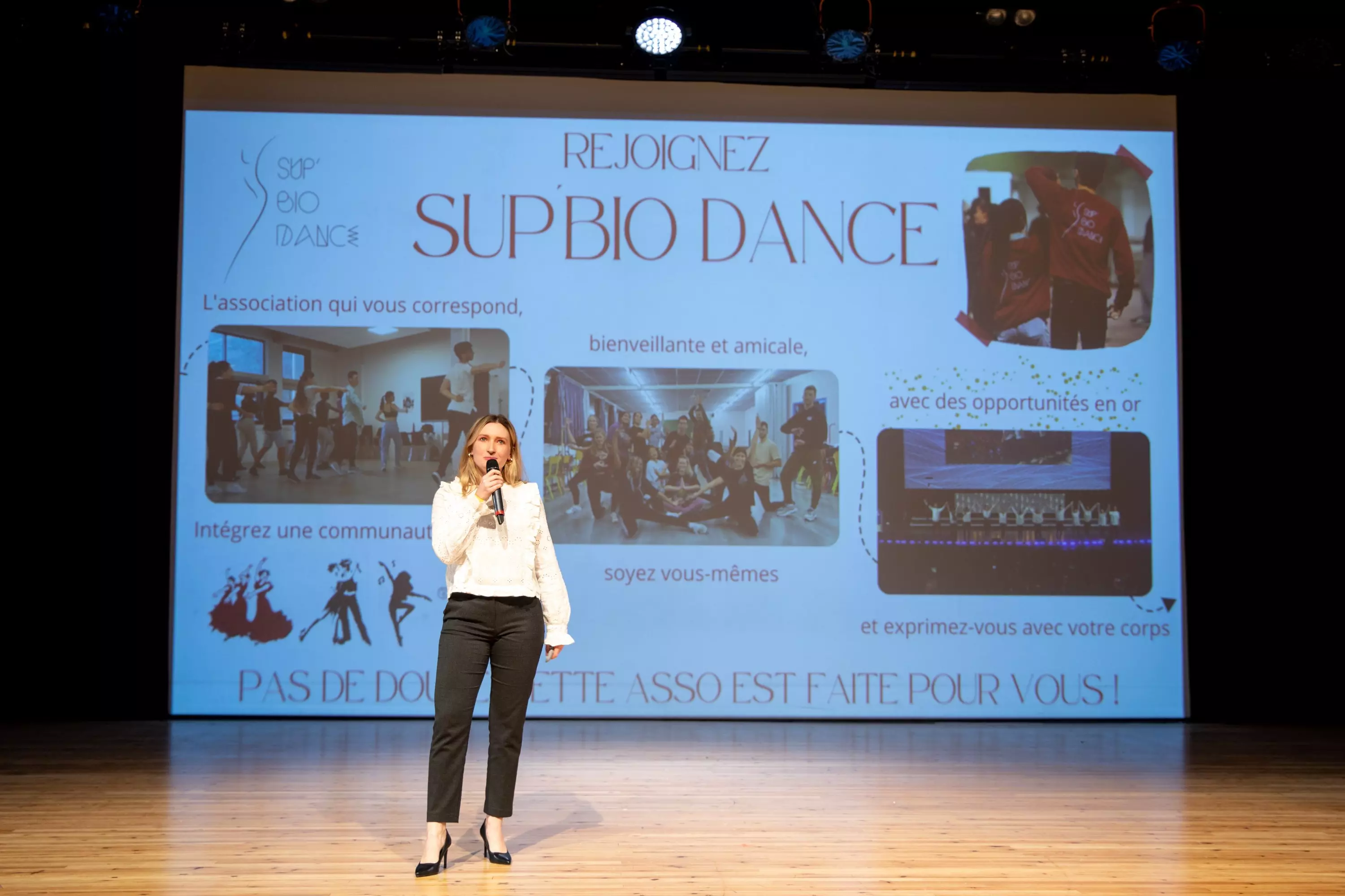 Photo de Marion Bernard, prise lors du pitch final (Classement des Associations, décembre 2022)